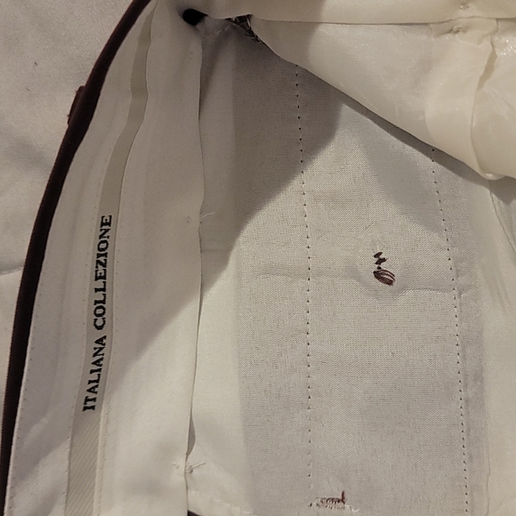 Men 3, Piece very nice burgundy Suit. FATHER'S DAY OR PROM!! - Picture 14 of 15